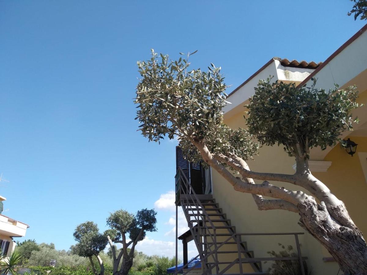 Golden Villa, Residenza Di Campagna ซัสซารี ภายนอก รูปภาพ